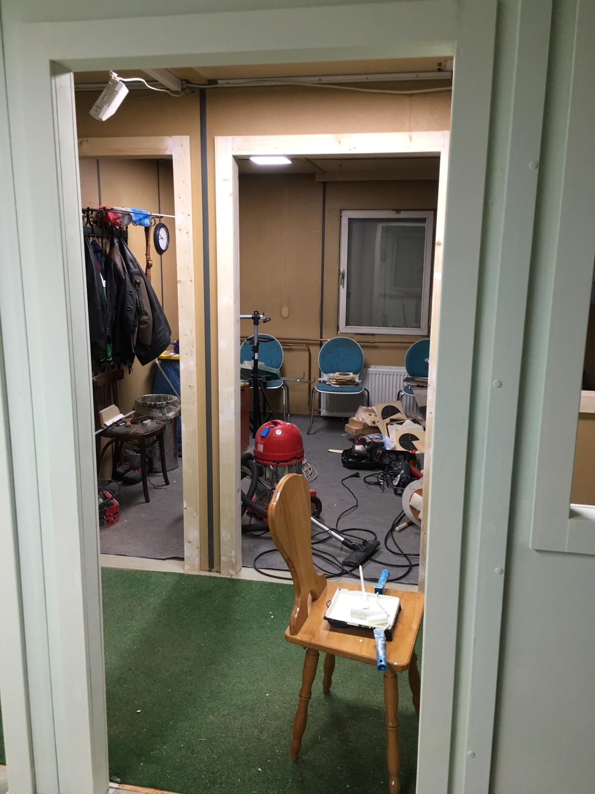 Ein Raum ist schon fertig. Fehlen noch der Flur und der Seilzugraum.